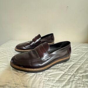 Classic Brown Loafers for Men